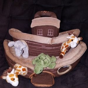 FAO Schwartz Noah's ark plush toy